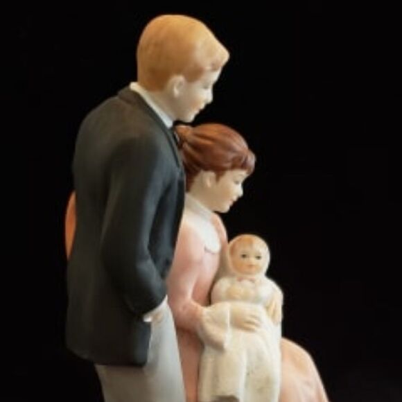 Vintage Homco Porcelain Family Figurine #1401 - Picture 2 of 5